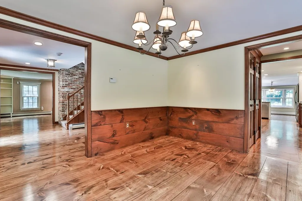106 Blanford Place Bedford NH 03110