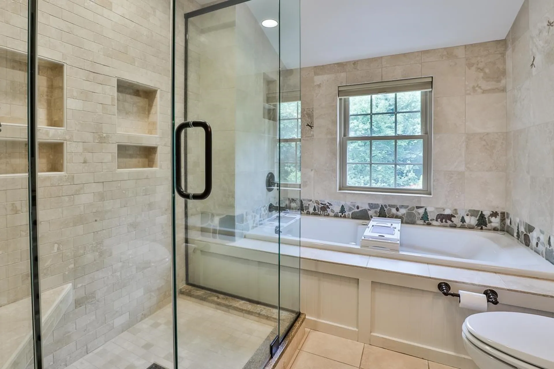 106 Blanford Place Bedford NH 03110