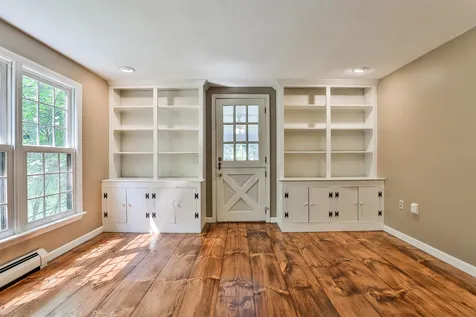 106 Blanford Place Bedford NH 03110