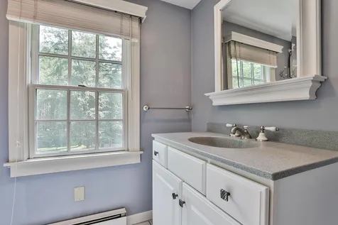106 Blanford Place Bedford NH 03110