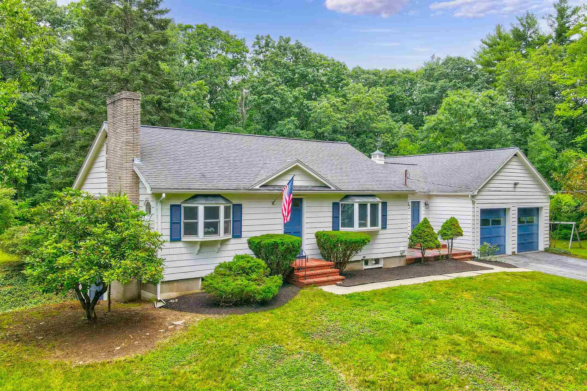 104 Hilldale Avenue South Hampton NH 03827