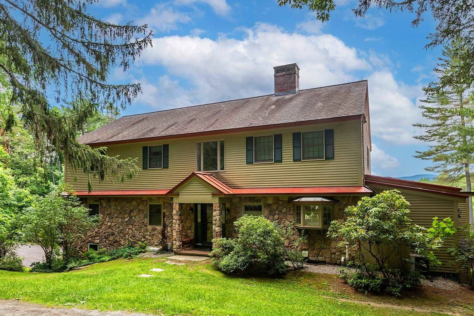 121 Frenchs Road Woodstock VT 05091