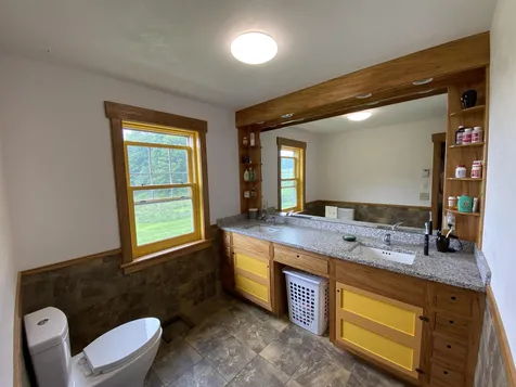 89 Hanson Drive Greensboro VT 05841