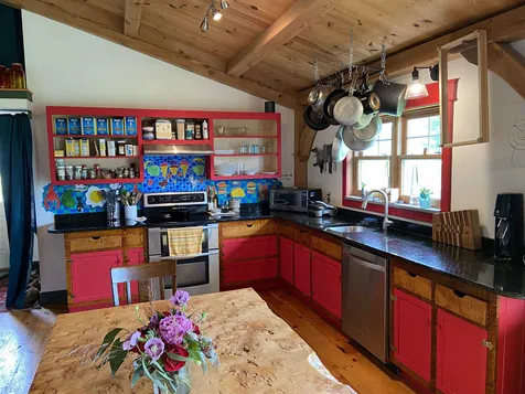 89 Hanson Drive Greensboro VT 05841
