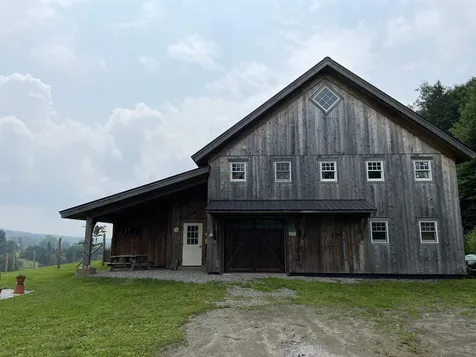 89 Hanson Drive Greensboro VT 05841