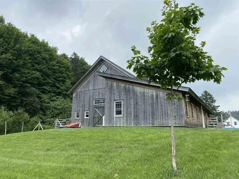89 Hanson Drive Greensboro VT 05841