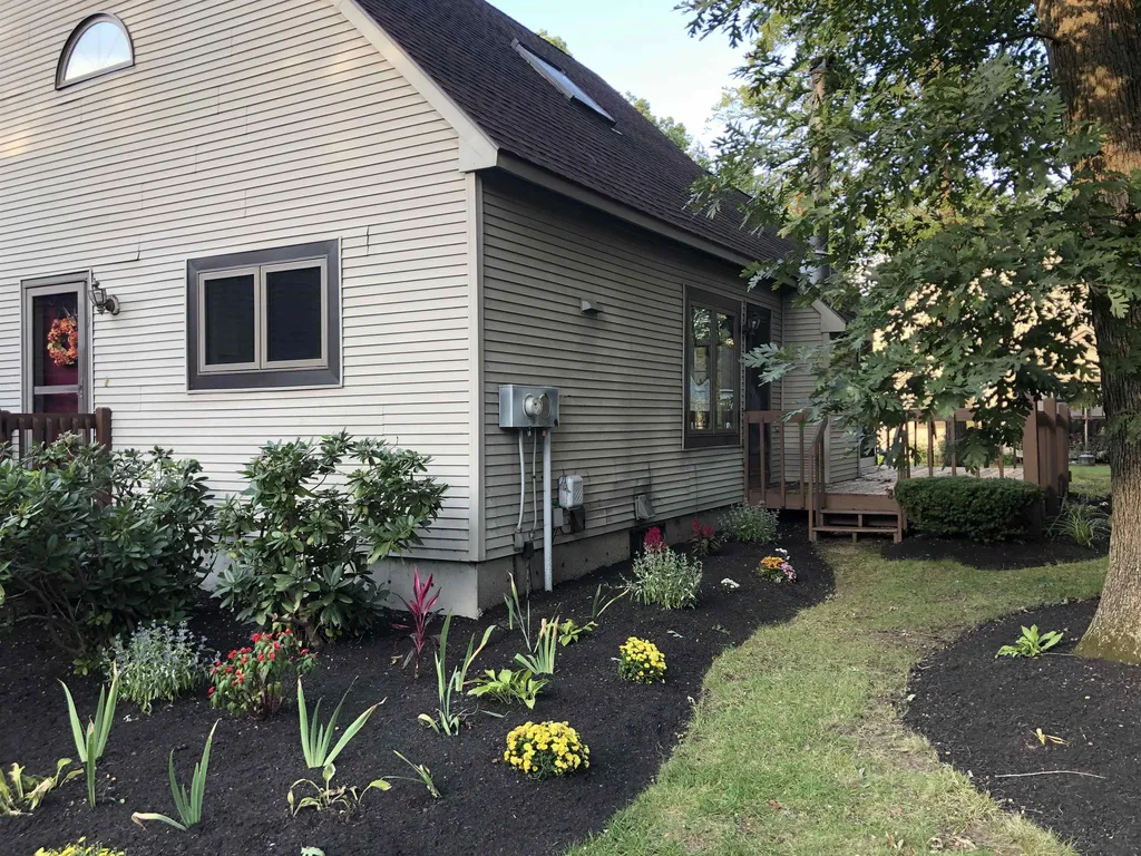 7 Grouse Lane Merrimack NH 03054