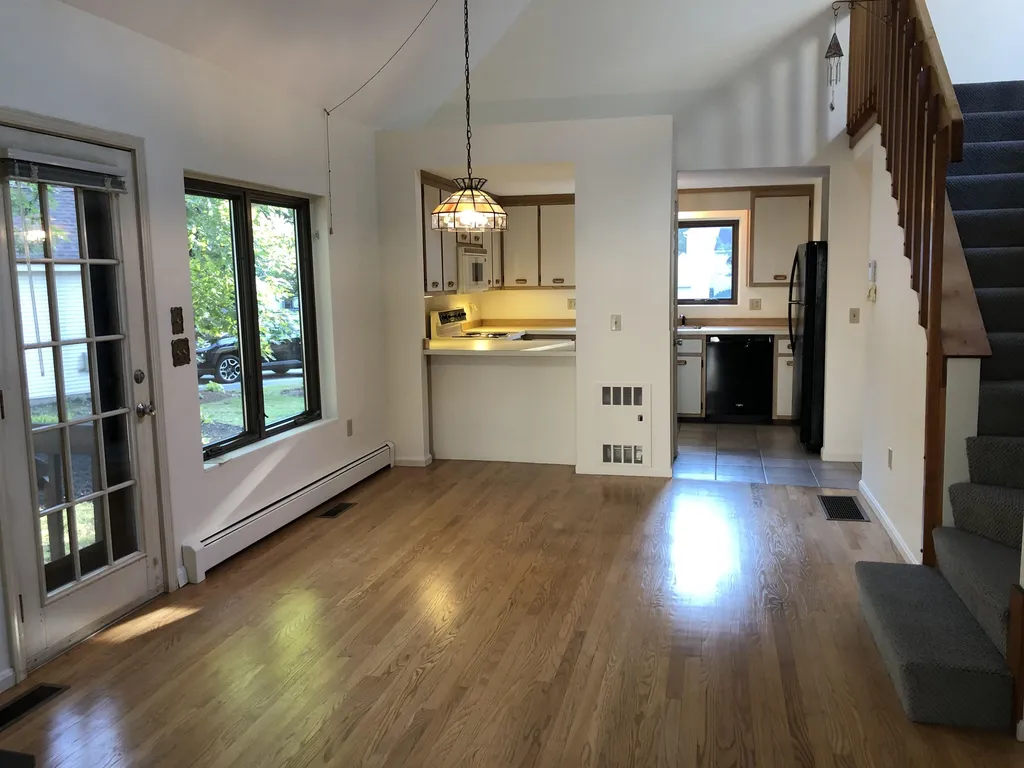 7 Grouse Lane Merrimack NH 03054