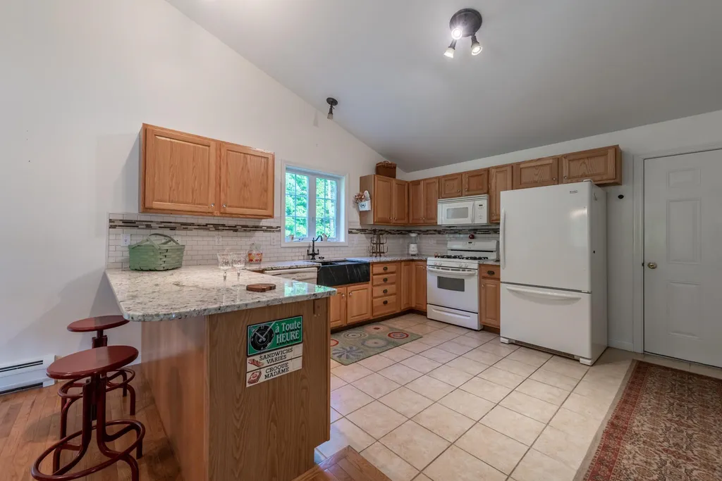 35 Messer Road Sunapee NH 03782