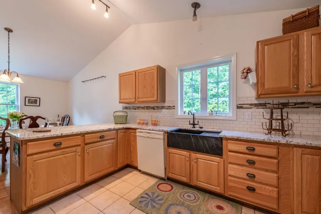 35 Messer Road Sunapee NH 03782
