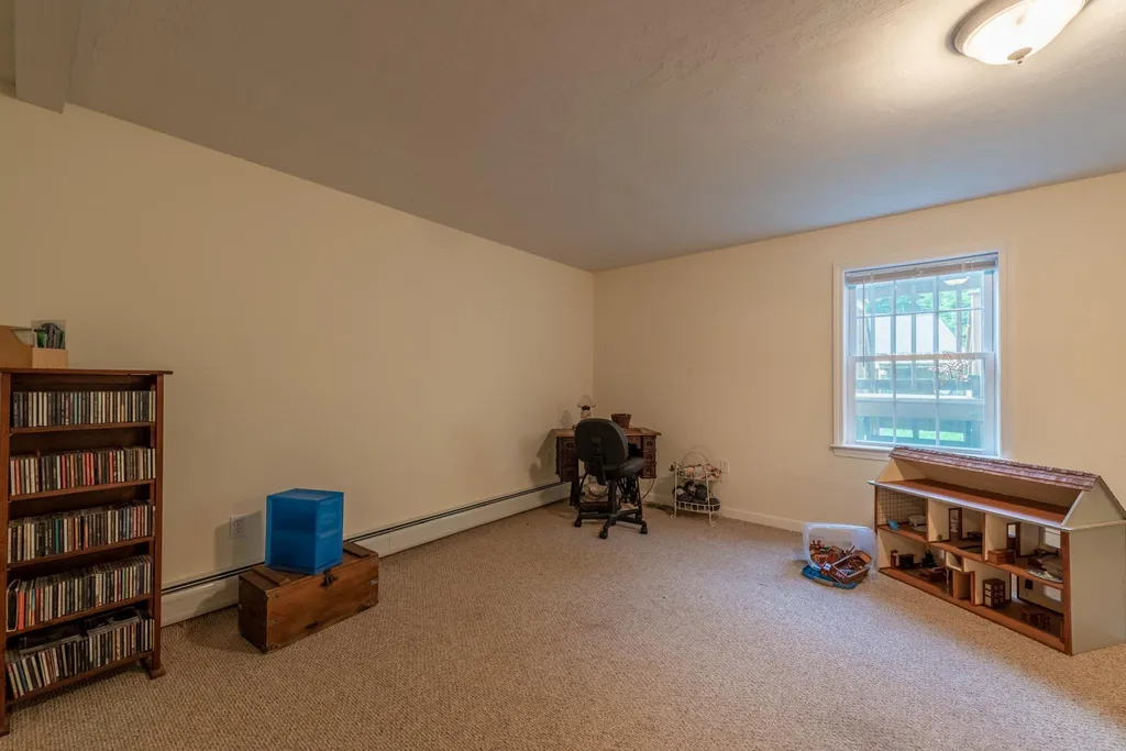 35 Messer Road Sunapee NH 03782