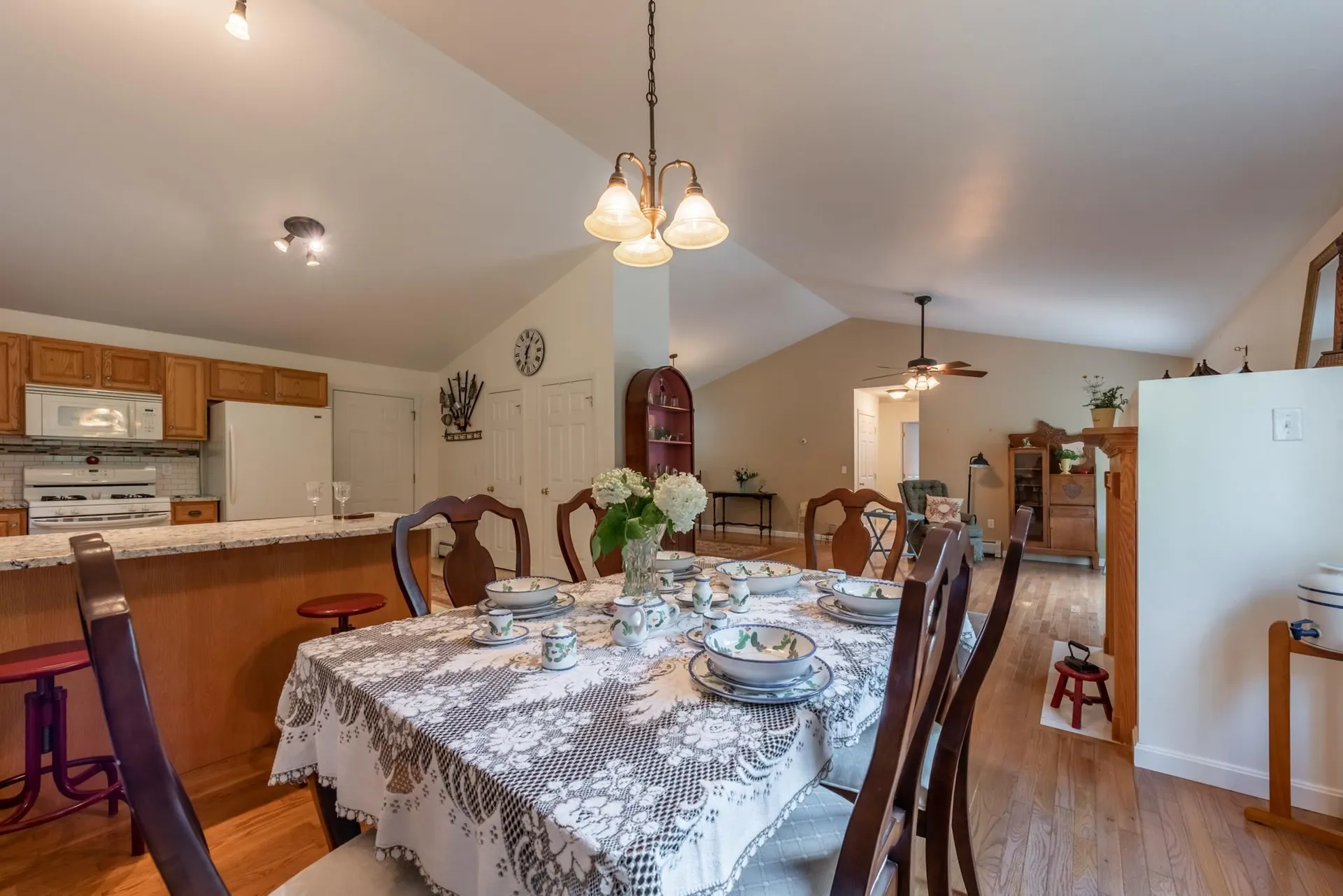 35 Messer Road Sunapee NH 03782