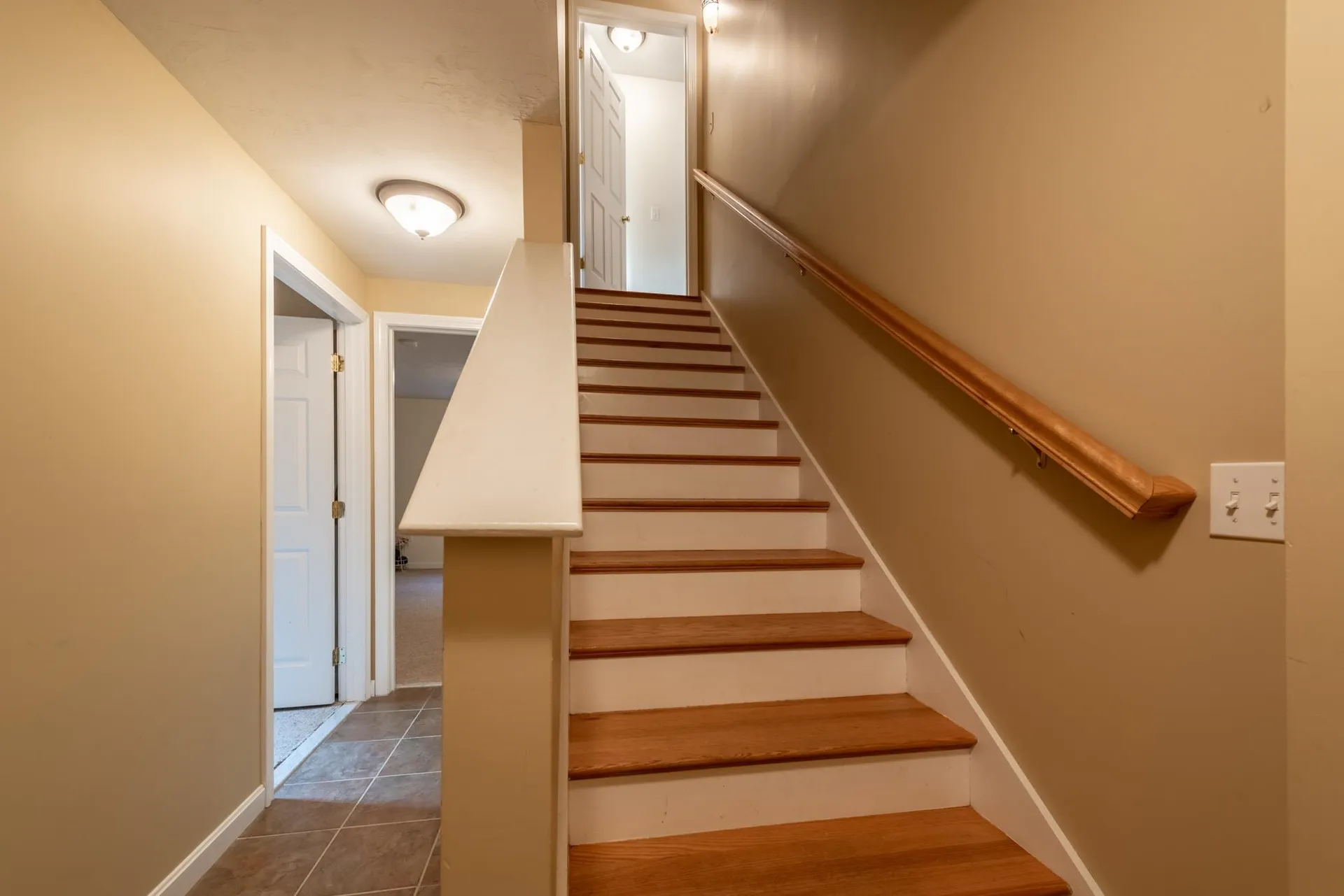 35 Messer Road Sunapee NH 03782