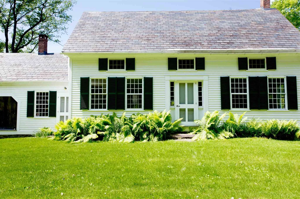 297 Town Farm Hill Road Hartland VT 05048