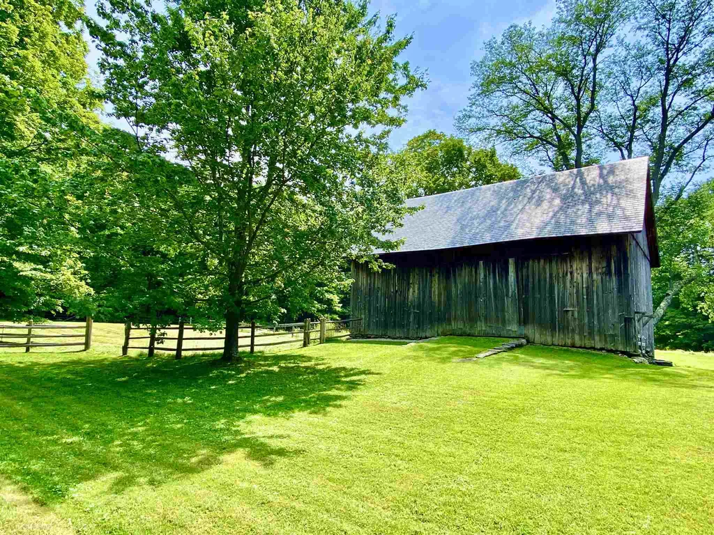 297 Town Farm Hill Road Hartland VT 05048