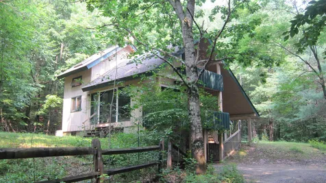 47 Upper River Road Newfane VT 05345