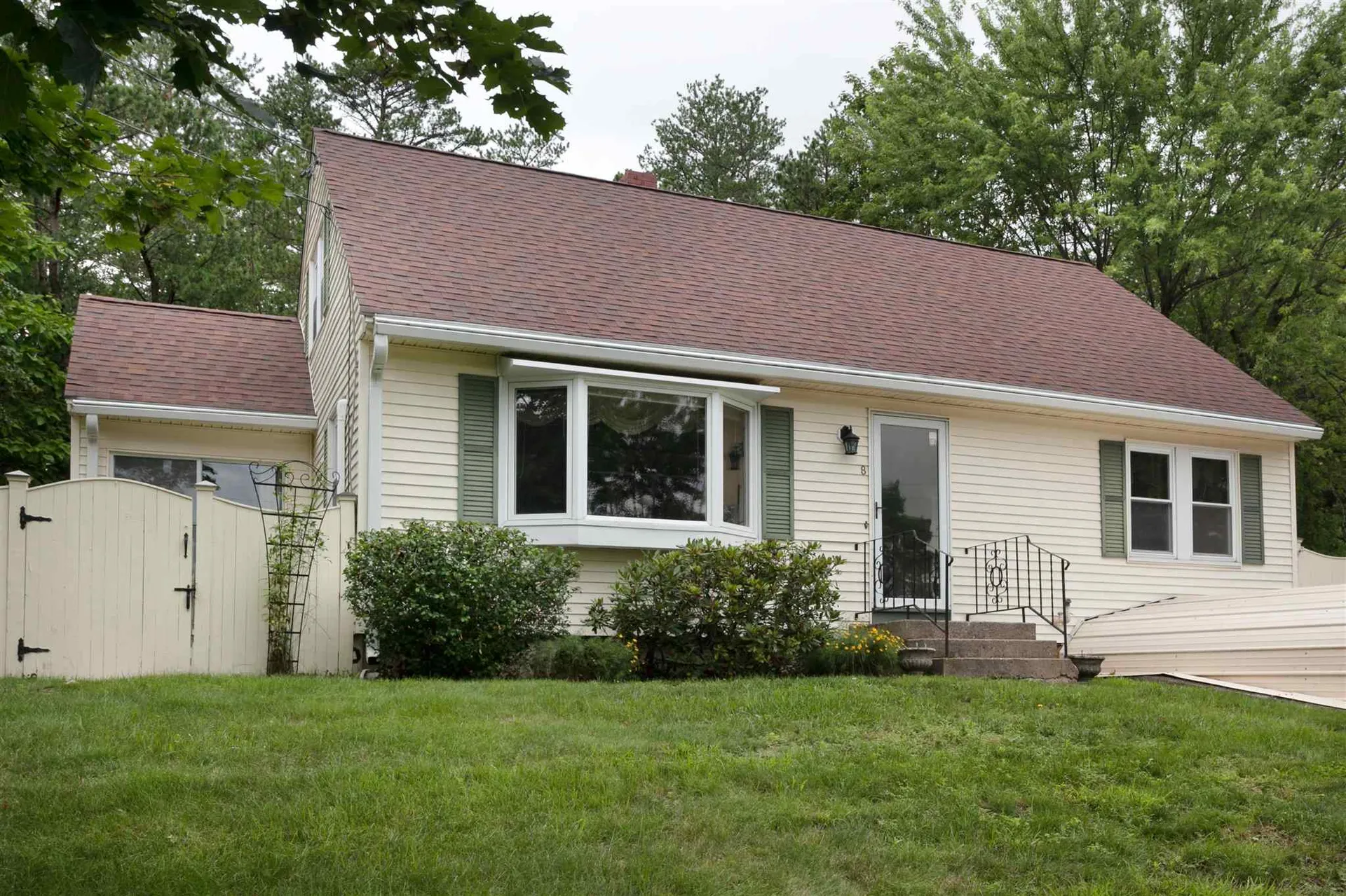 8 Guy Street Somersworth NH 03878