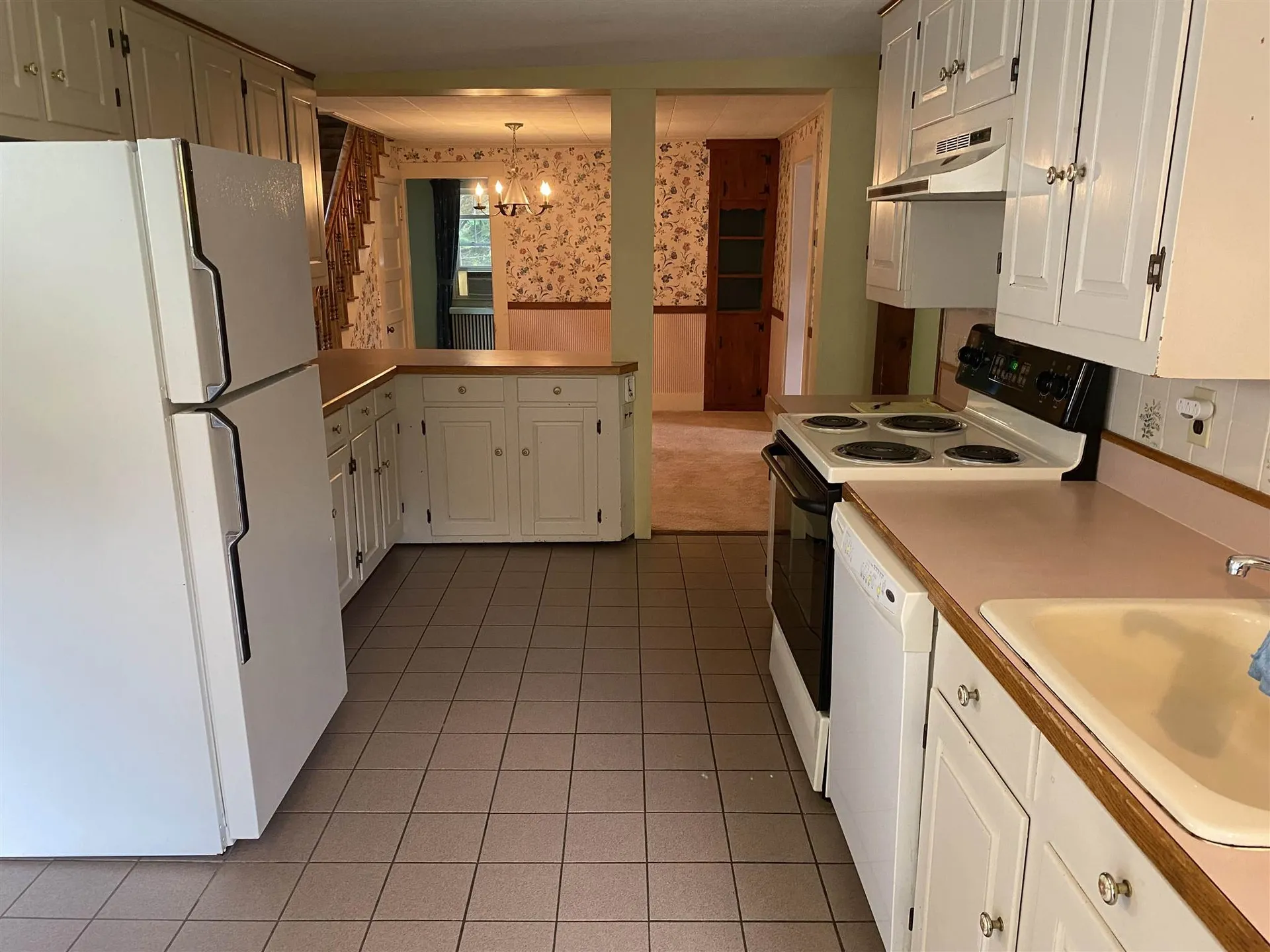 12 Elmwood Avenue Dover NH 03820