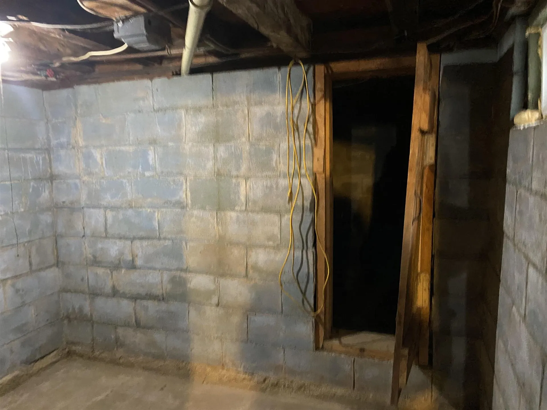 12 Elmwood Avenue Dover NH 03820
