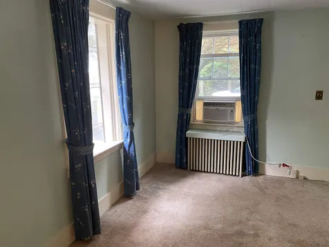 12 Elmwood Avenue Dover NH 03820