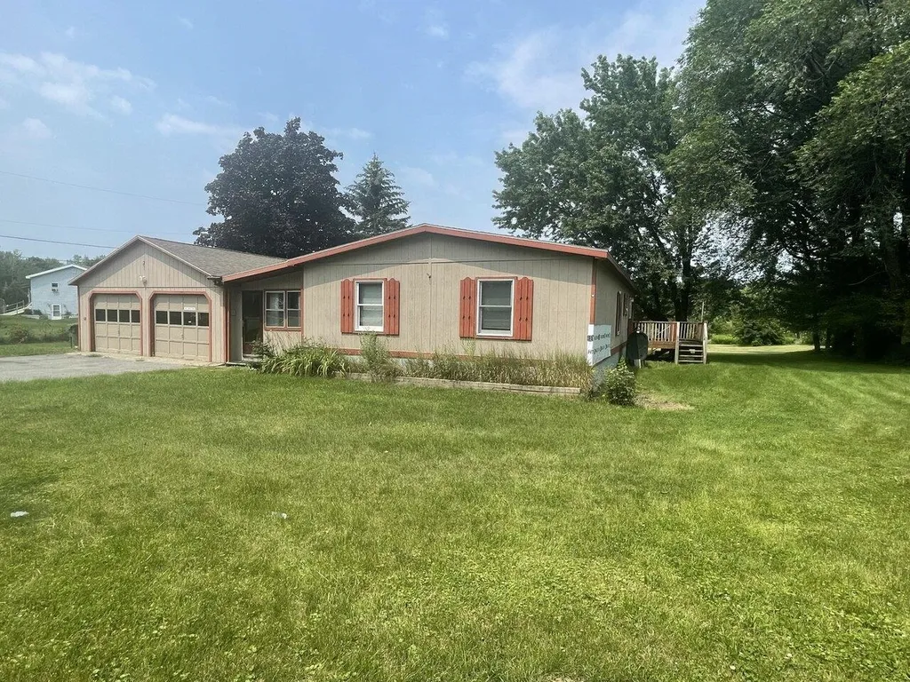 37 Donaldson Road Grand Isle VT 05458