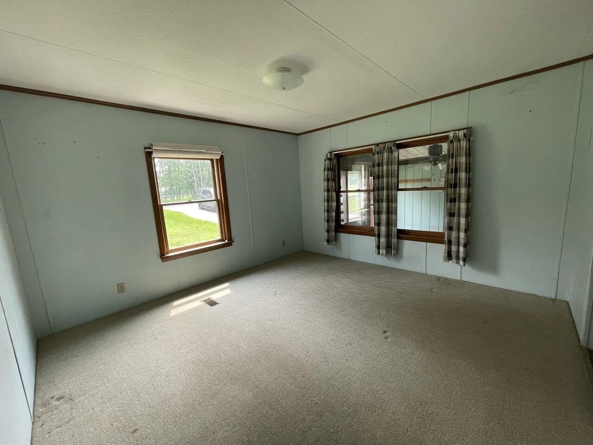 37 Donaldson Road Grand Isle VT 05458