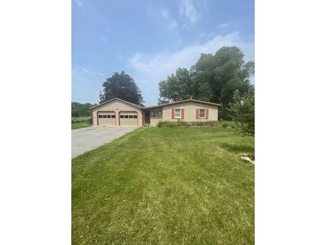 37 Donaldson Road Grand Isle VT 05458