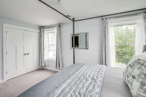 20 Breslin Farm Road Stratham NH 03885