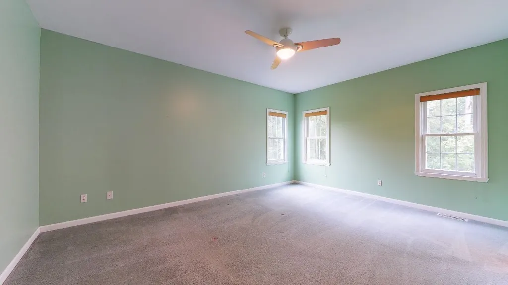 138 Casey Lane Williston VT 05495