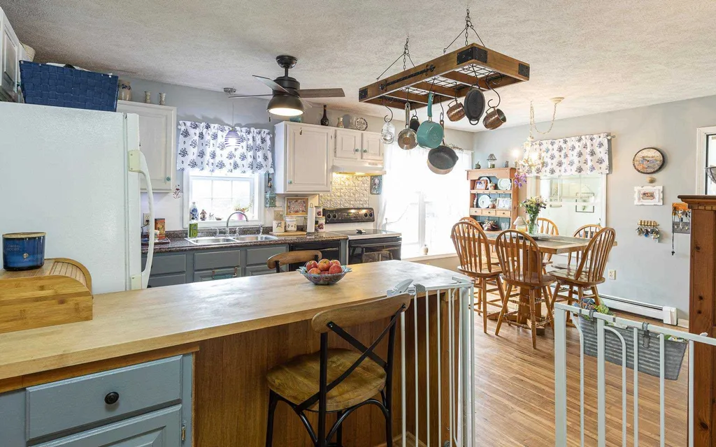 1405 County Road Walpole NH 03608