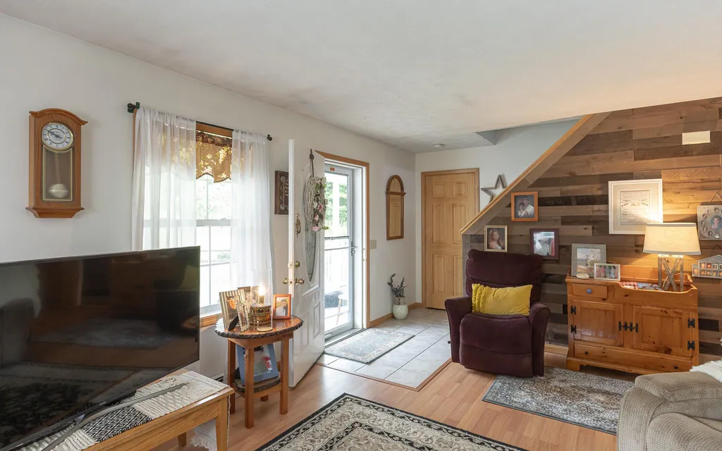 1405 County Road Walpole NH 03608