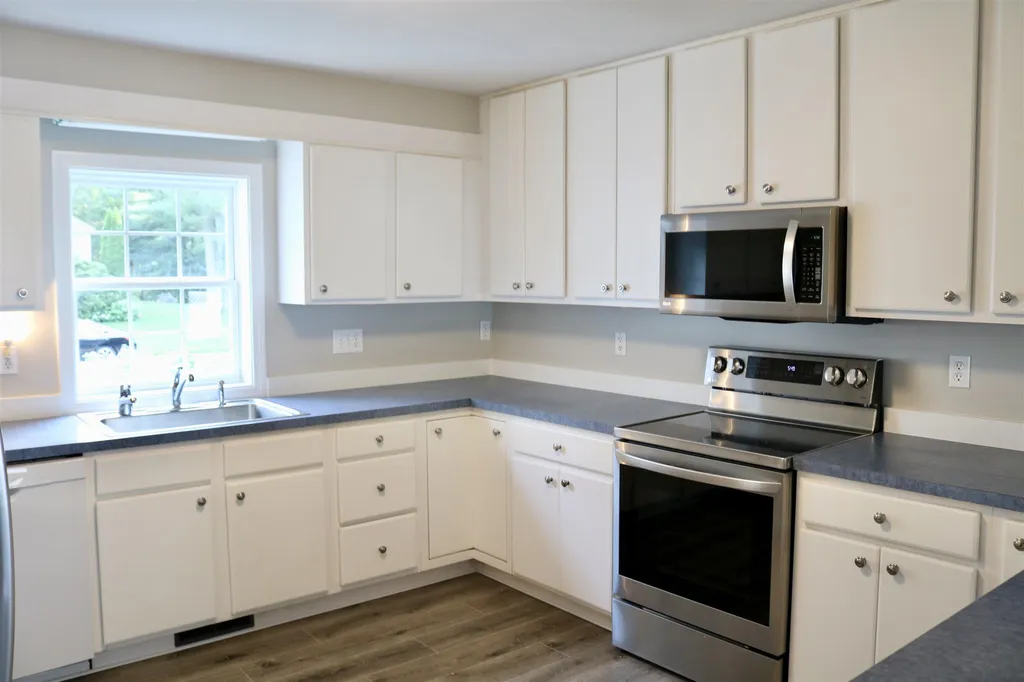1 Katie Lane Hampton NH 03842