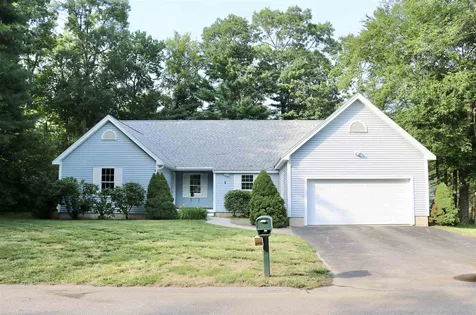1 Katie Lane Hampton NH 03842