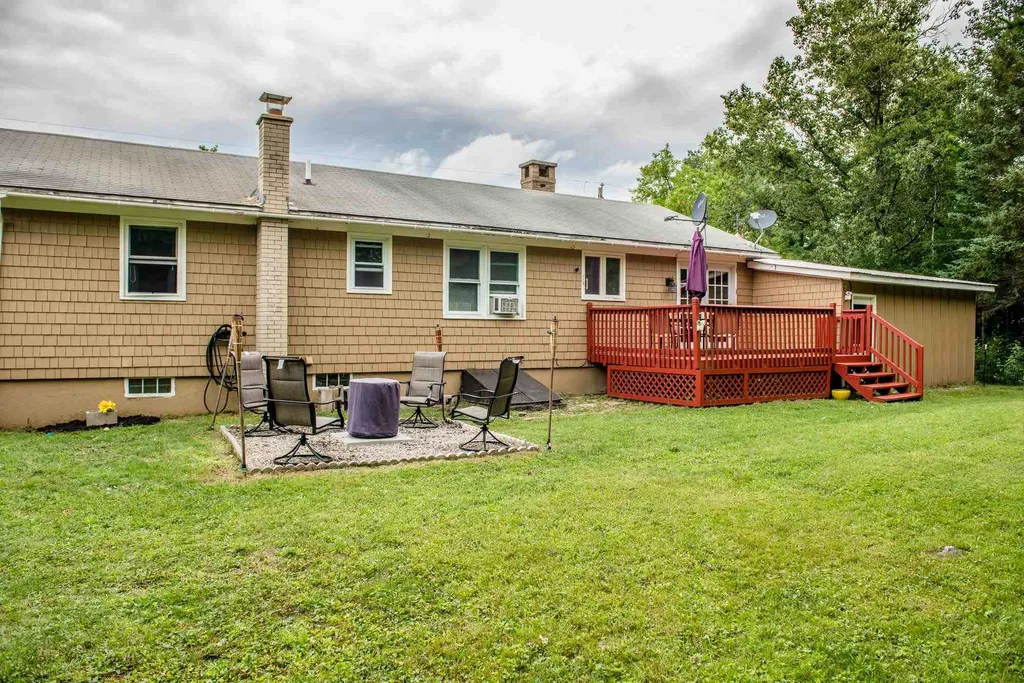 16 Pinecrest Avenue Berlin NH 03570