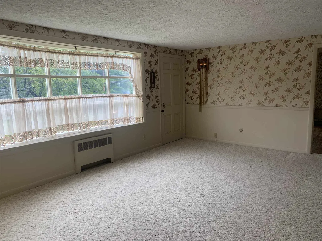 334 S River Road Bedford NH 03110