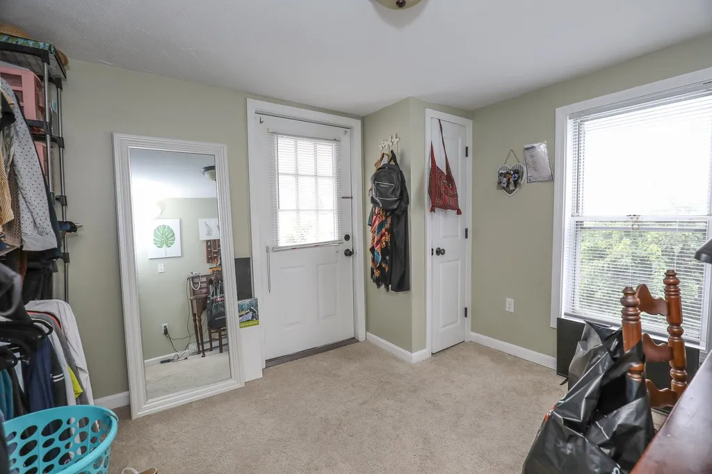 473 Hevey Street Manchester NH 03102