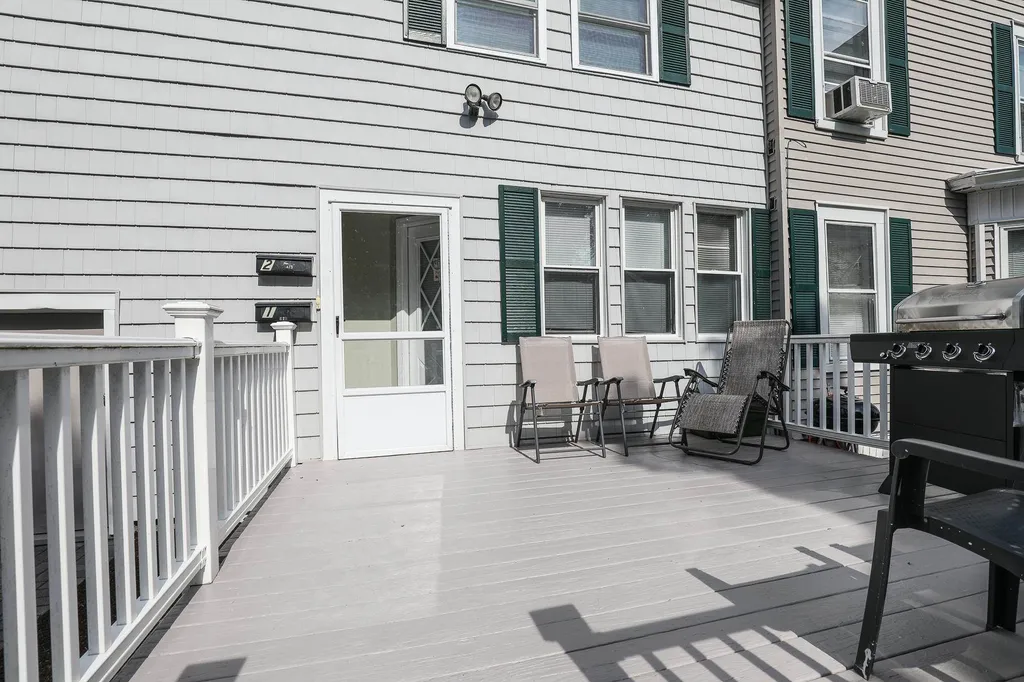 473 Hevey Street Manchester NH 03102