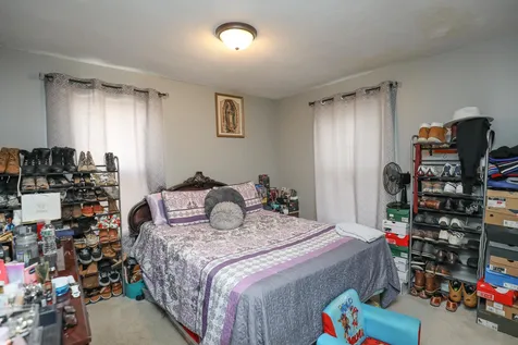 473 Hevey Street Manchester NH 03102