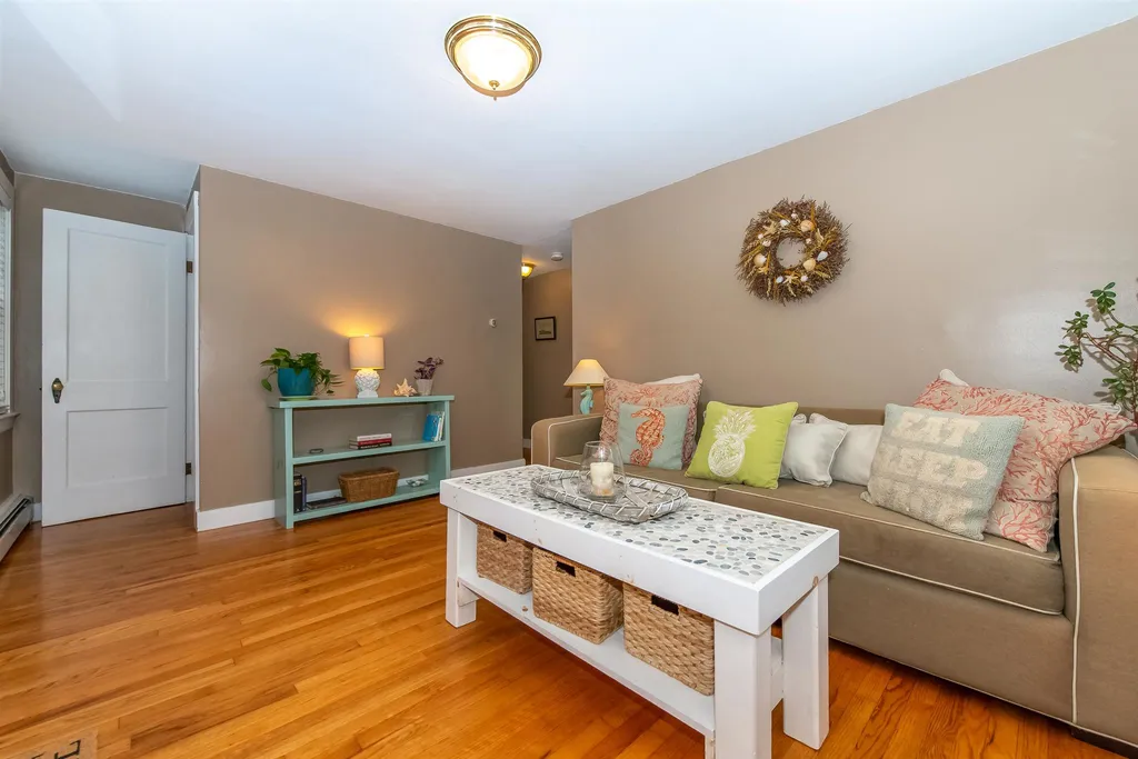 12 Parent Street South Berwick ME 03908