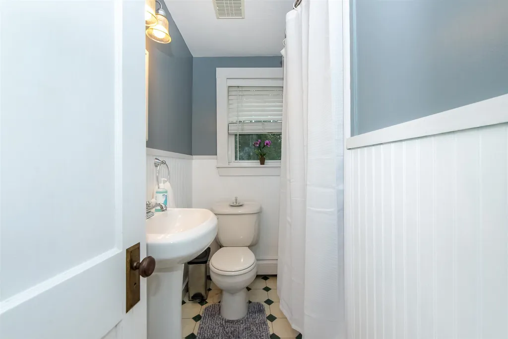 12 Parent Street South Berwick ME 03908