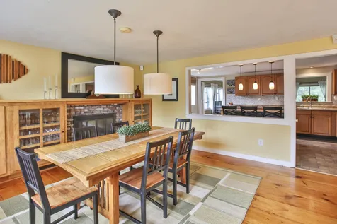 15 Palm Drive Greenland NH 03840