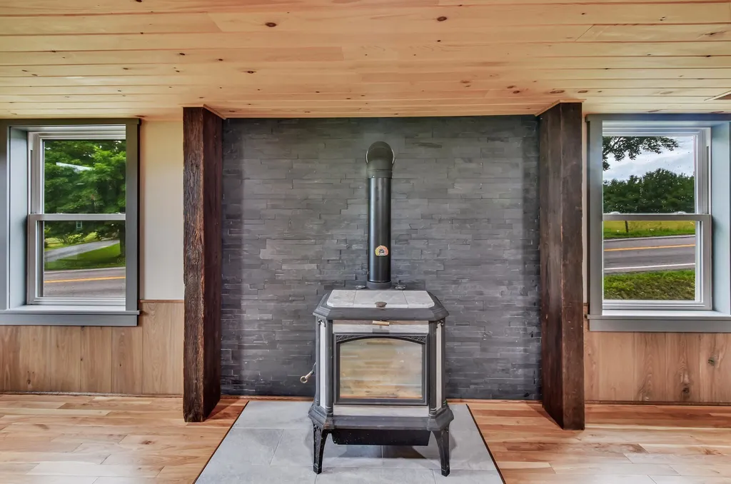 2 Austin Road Fairfax VT 05454