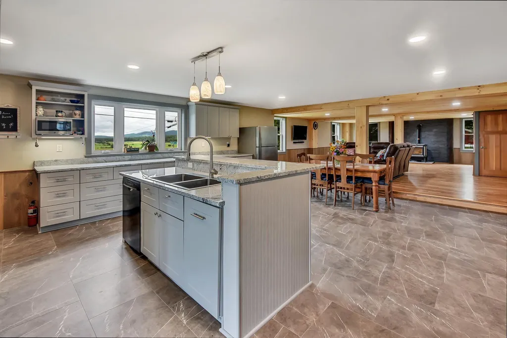 2 Austin Road Fairfax VT 05454