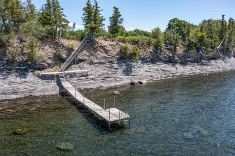 300 Pelots Point Road North Hero VT 05474
