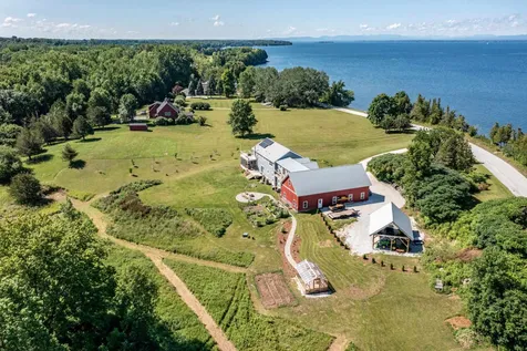 300 Pelots Point Road North Hero VT 05474