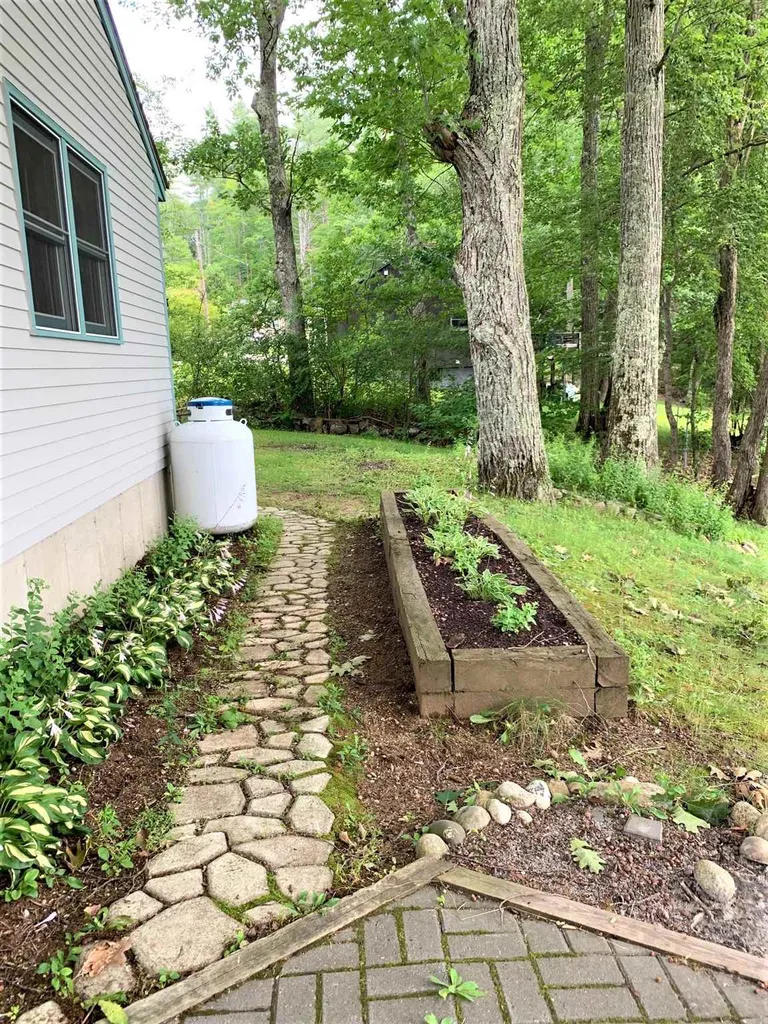 411 Bay Road Andover NH 03216