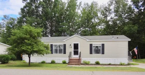 82 Dudley Circle Laconia NH 03246