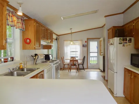 82 Dudley Circle Laconia NH 03246