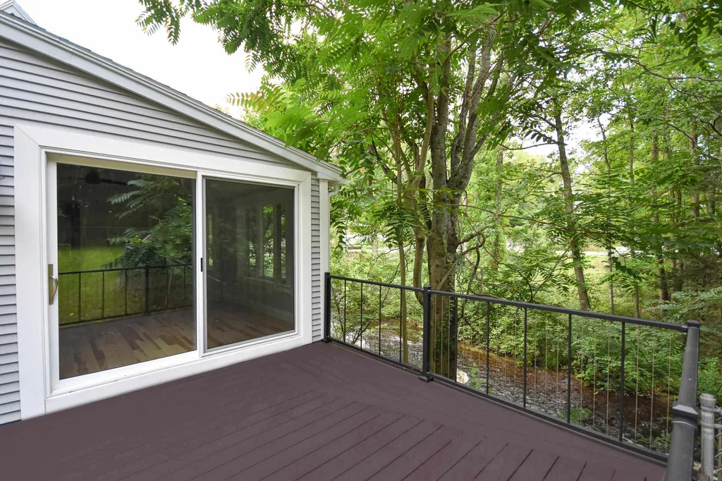 25 Bellamy Road Dover NH 03820