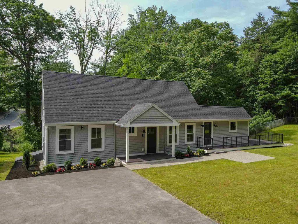 25 Bellamy Road Dover NH 03820